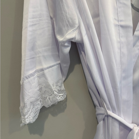 White Bridal Robe with Gold Script - Picture 4 of 7